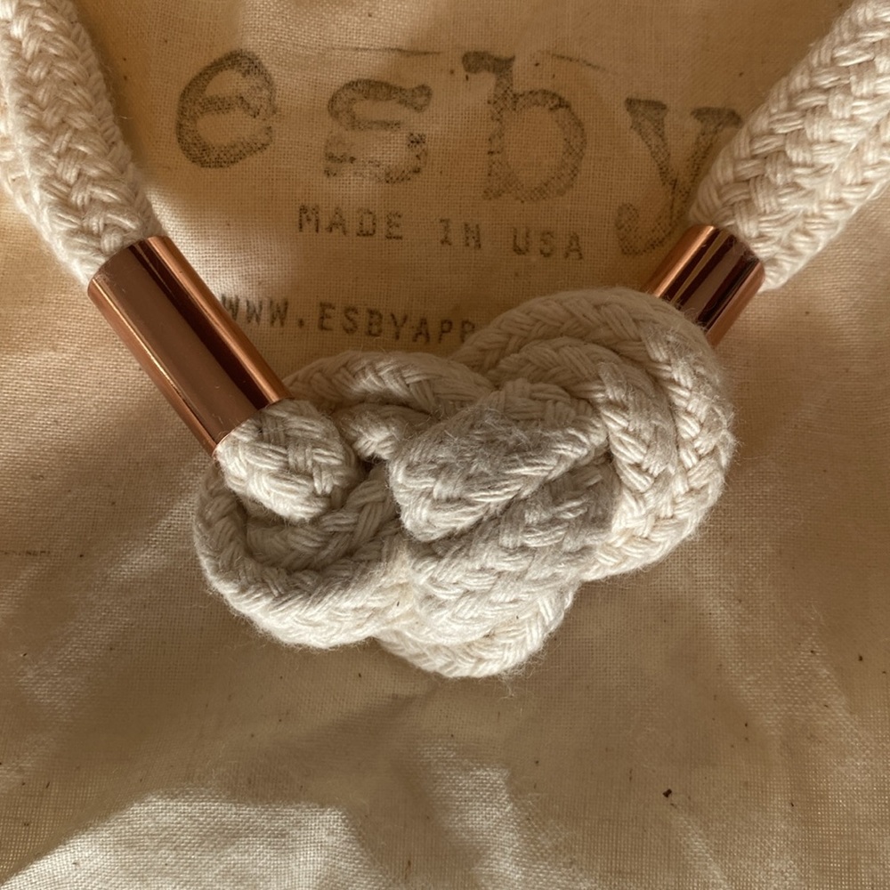 NWT Esby Fibrous Cloud Necklace - Picture 3 of 7